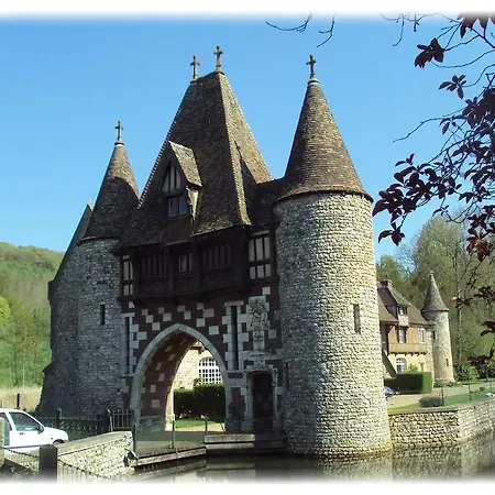 Holiday home Des Petits Pres Fatouville-Grestain